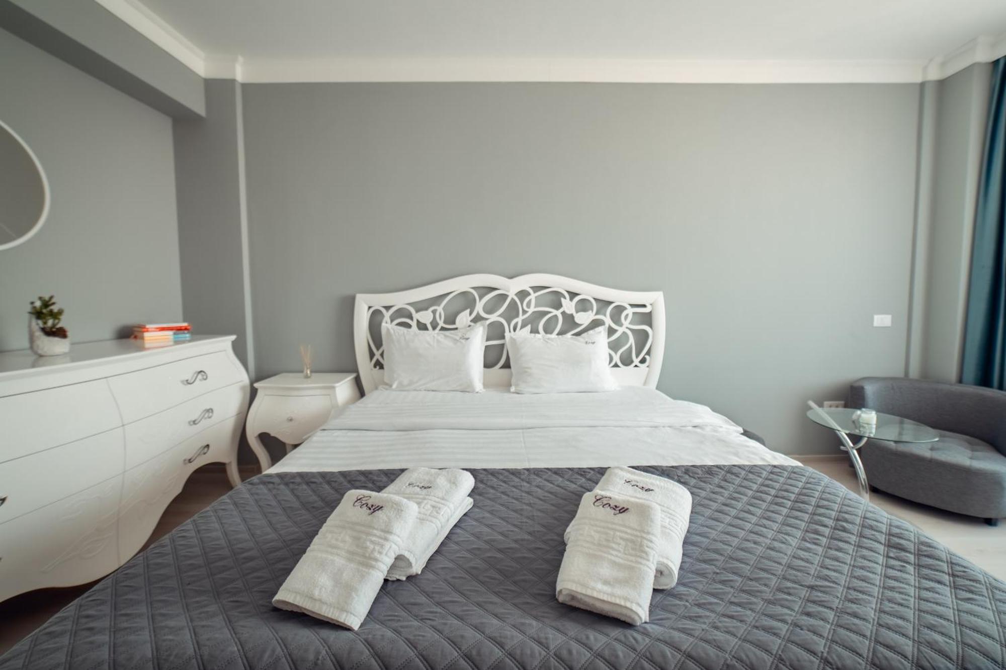Cozy Apartments At Q Residence - Palas Mall Ясси Екстер'єр фото